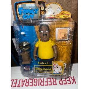 Mezco Family Guy Series 4 Cleveland Action Figure with Golden Clam Trophy 2005